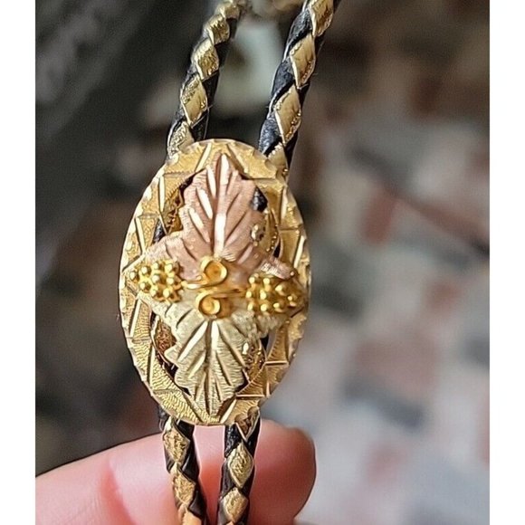 10K Black Hills Gold Co. Grape Cluster Bollo Tie With Infinity Symbol - Picture 1 of 5